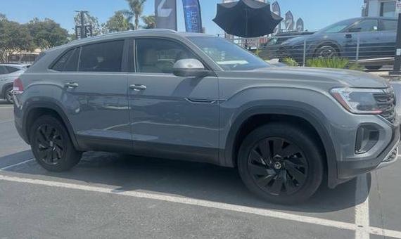 VOLKSWAGEN ATLAS CROSS SPORT 2024 1V2JE2CA0RC218326 image